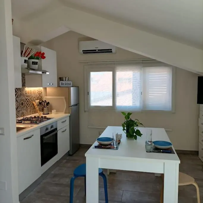 Apartmán The Bays - La Mansarda Ad Un Passo Dal Mare Acireale