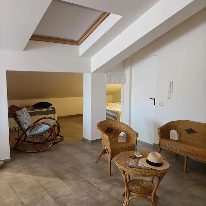 Apartmán The Bays - La Mansarda Ad Un Passo Dal Mare Acireale